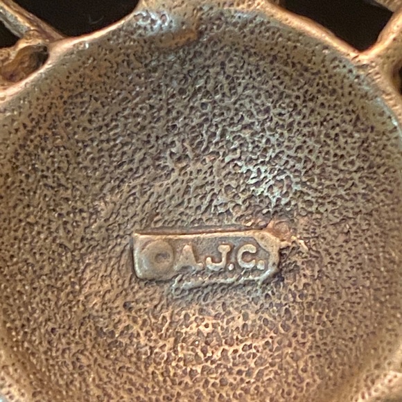 “The Animal Kingdom” brooch by AJC Jewelry, a black family-owned business - Picture 2 of 4